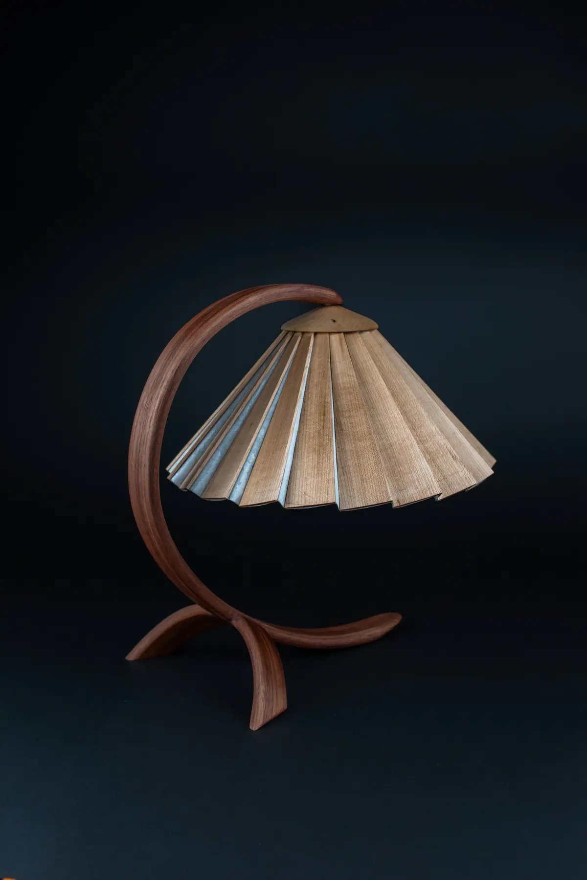 Hiōgi Lamp, view 4